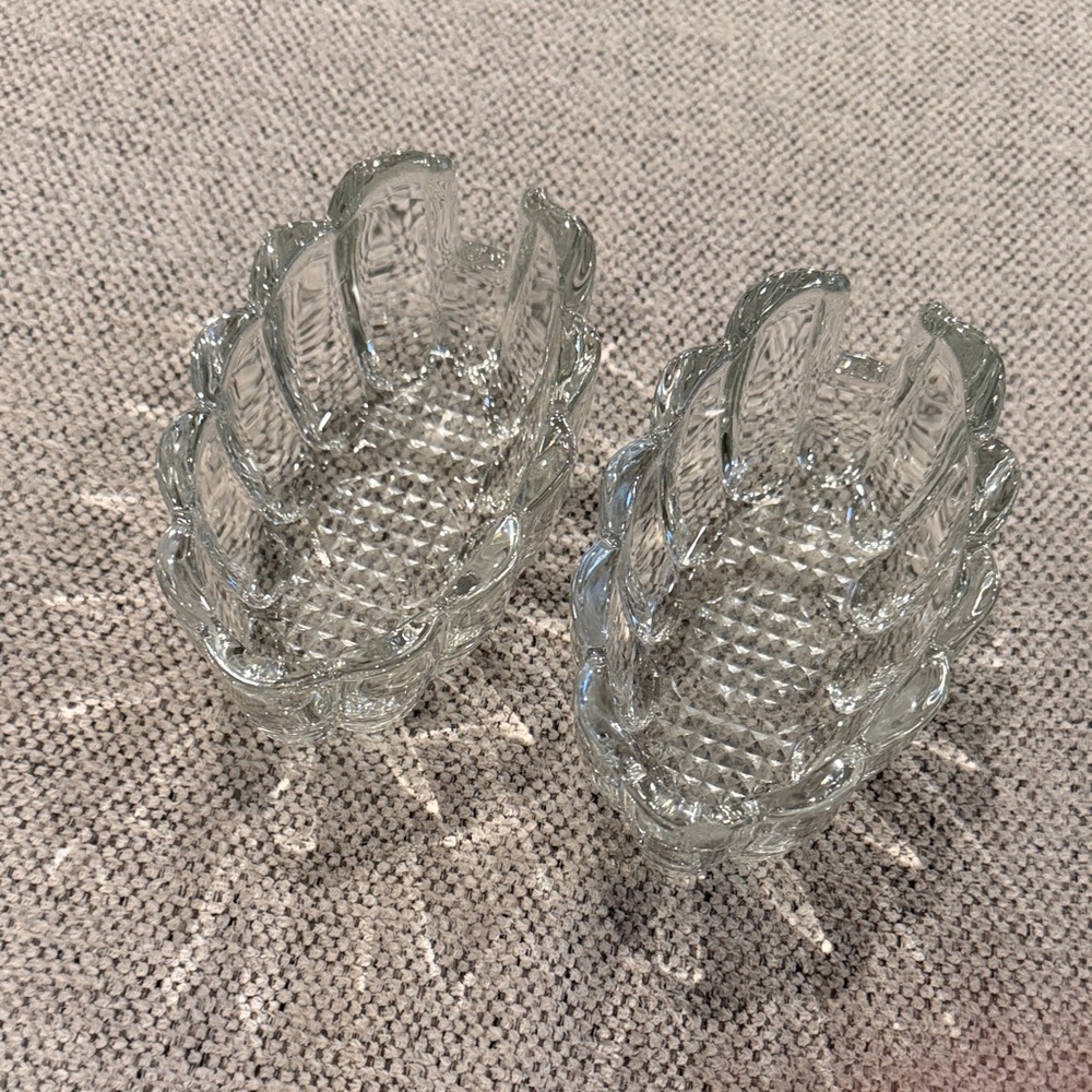 Set of 2 Elegant Clear Glass Bowls Set for utensils